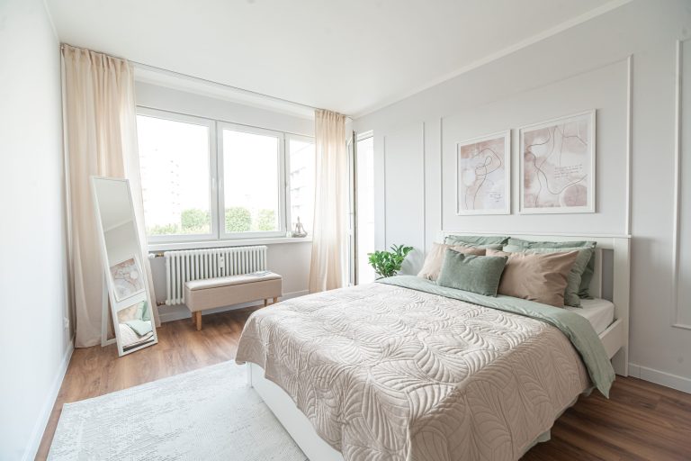 Read more about the article Strategiczny home staging — 7 decyzji, które skracają czas sprzedaży i zwiększają ROI inwestora