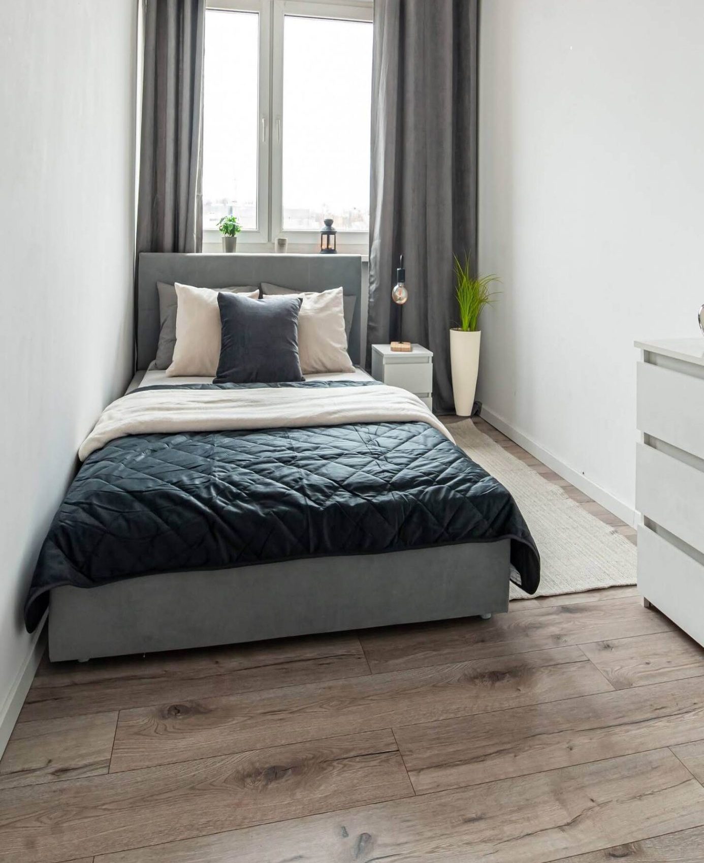 Home staging Szczecin przed i po – sypialnia mieszkania po profesjonalnym home stagingu
